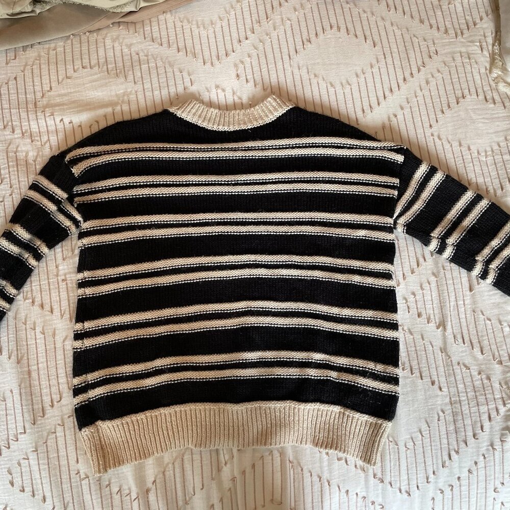 H&M Black and Cream Striped Sweater